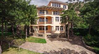 Гостевой дом Вилла Мария Ялта-0